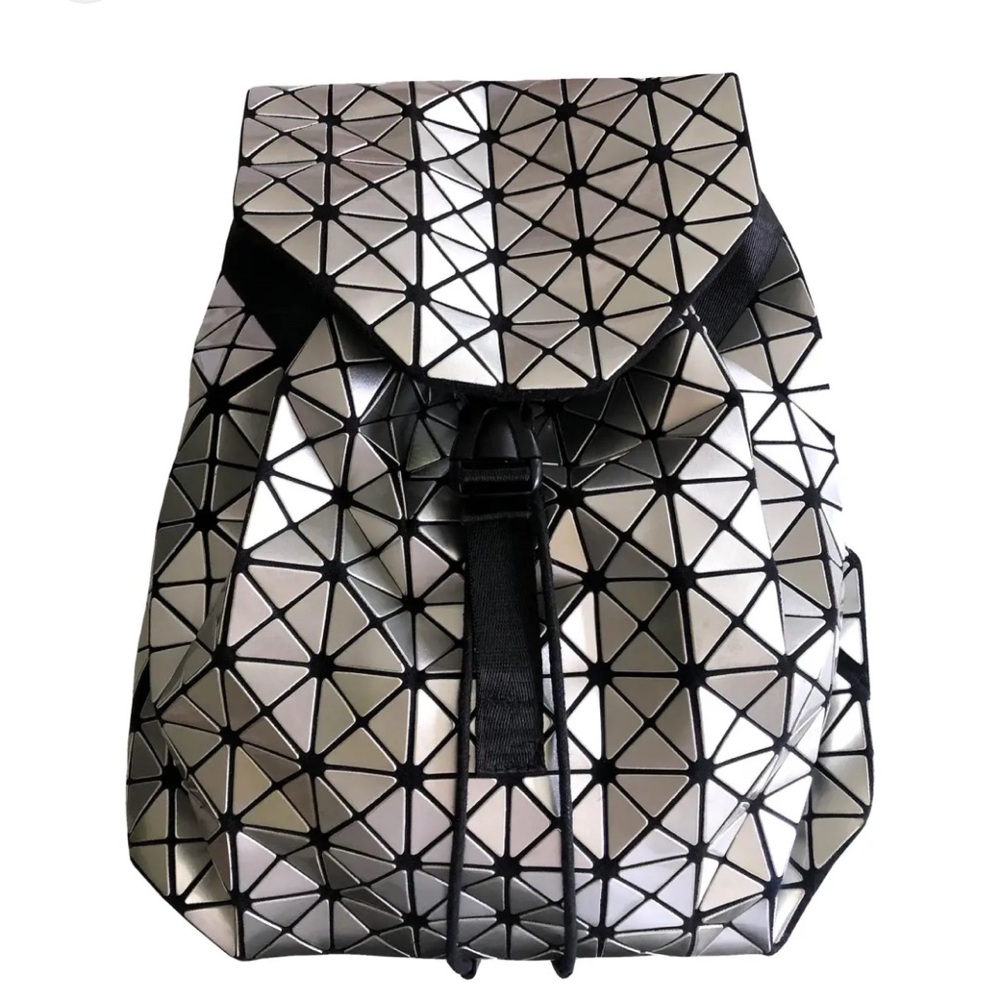Special Edition: Silver Backpack with Grey Animal Integrior